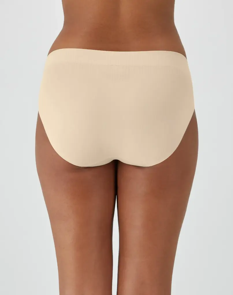 DFMSHC Comfort Revolution Modern Seamless Hi-Cut Panty 